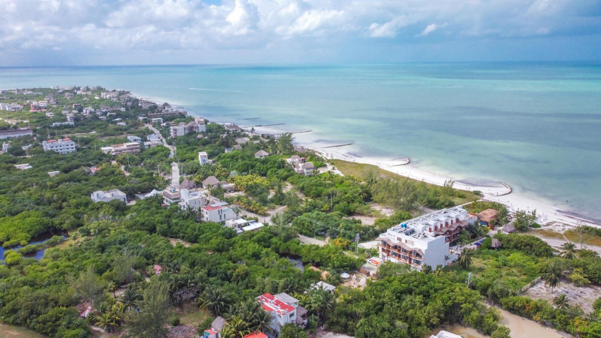 Sirenas Caribbean Rooms Holbox Exterior photo